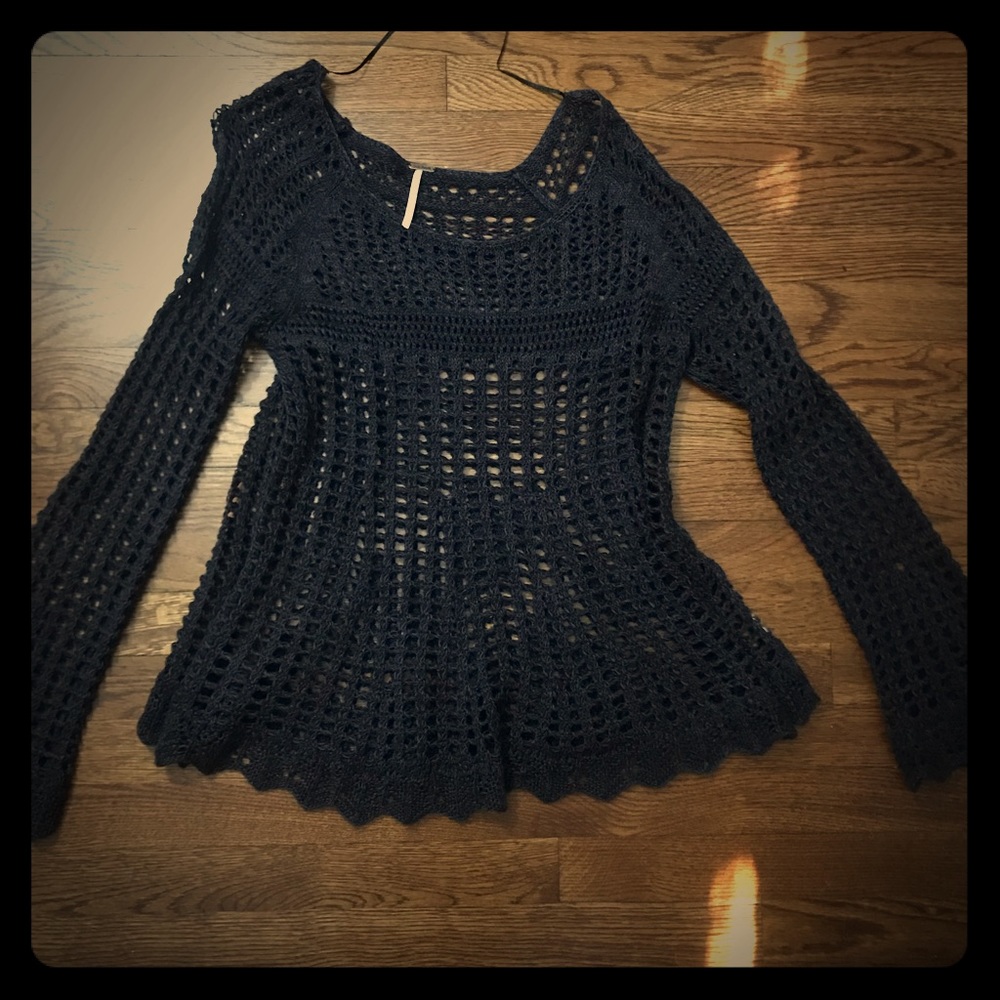 Free People long sleeved shirt